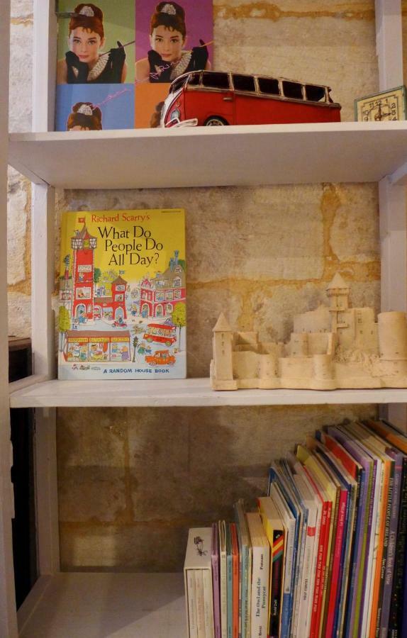 Rue Bertrand De Got Holiday home